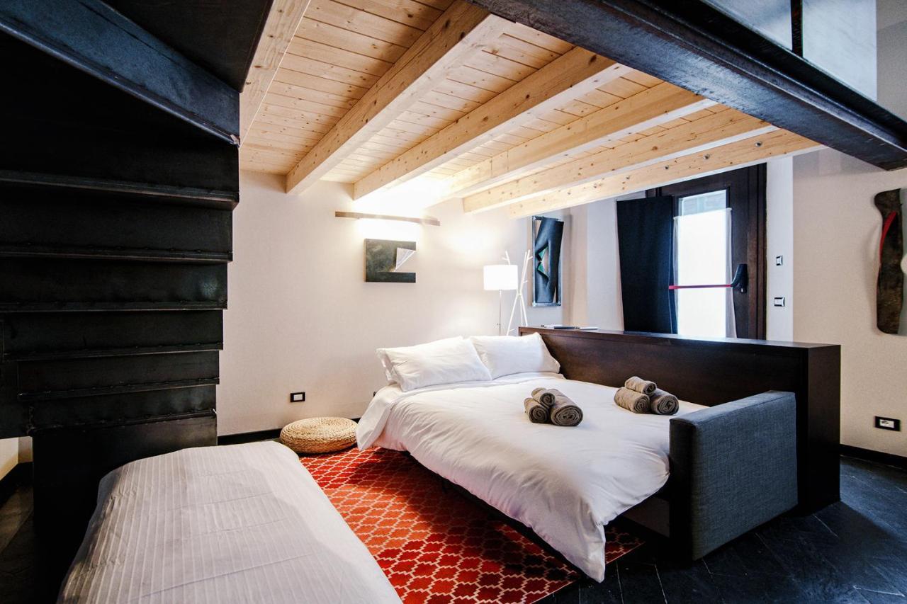 Apartamento Palazzo Del Pero - The House Of Travelers Como Exterior foto